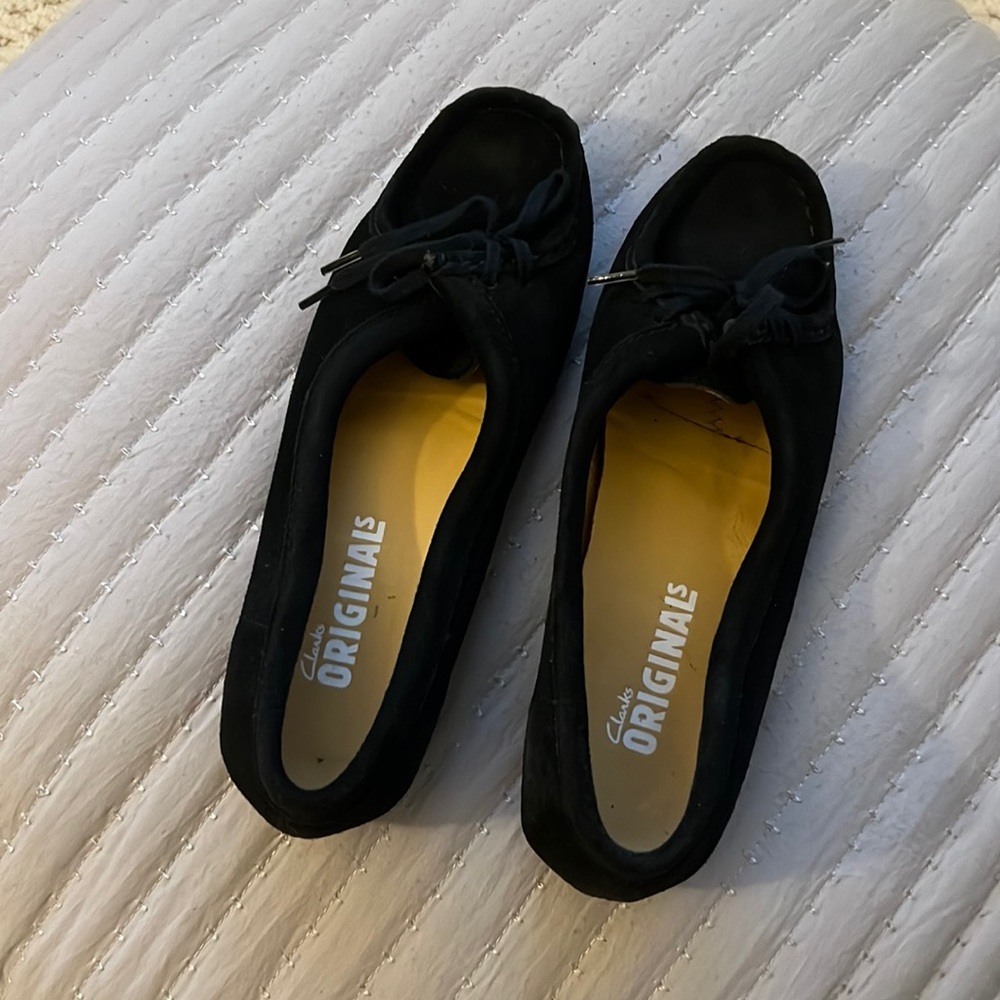This shoes only used 2 times
